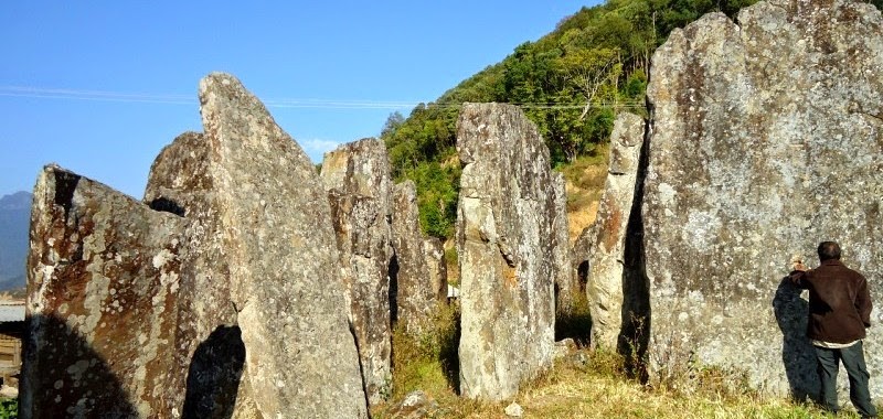 Stone_Erections_of_Willong_Khullen