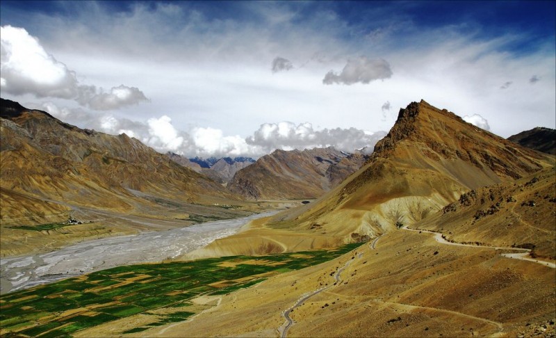  frozen Spiti river behind Key Gompa