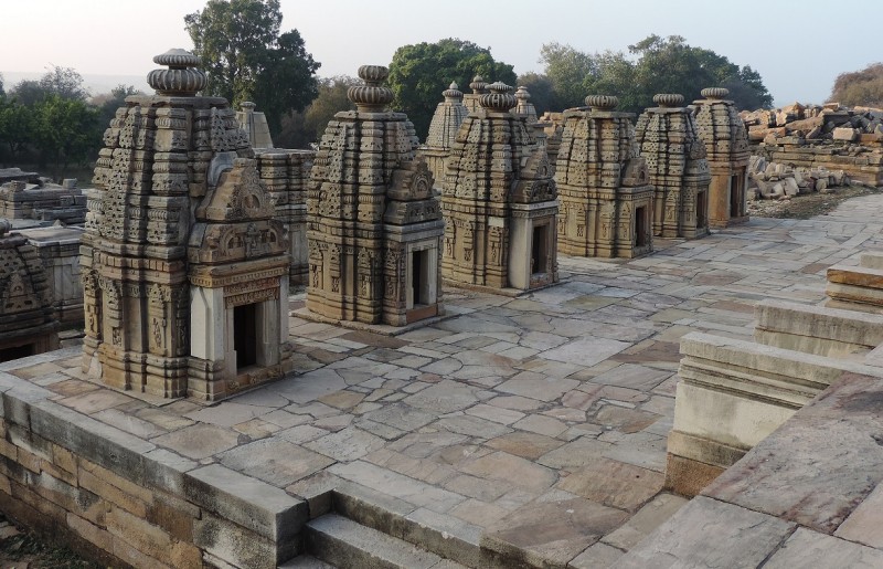  Bateshwar Temple Complex, Morena
