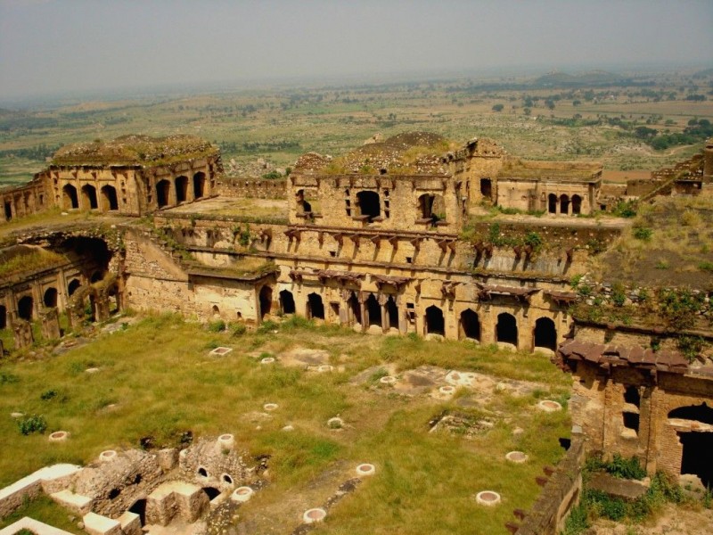 Abandoned place: Garh Kundar, Madhya Pradesh