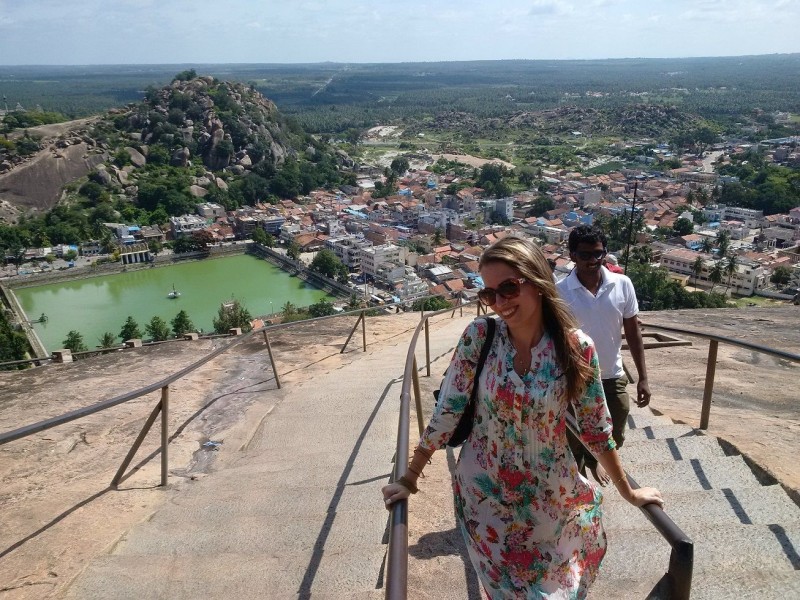 Shravanabelagola & Darshan of Lord Bahubali (Gomateshwara)