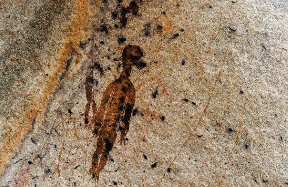 10,000-year-old cave paintings depicting aliens found in India
