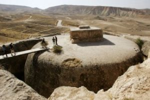 101116_mes_aynak_blog-324×235