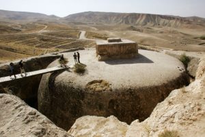 101116_mes_aynak_blog-741×486