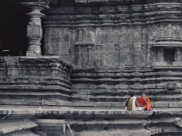 1280px-Thousand_Pillar_Temple_Warangal-265×198