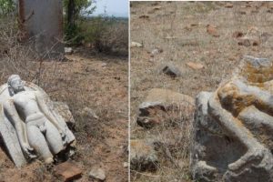 An-ancient-carving-Great-Escapes-and-idol.-Arattipura-India-741×452