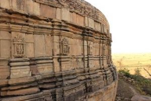 Chausath_Yogini_Temple_side_view-324×235