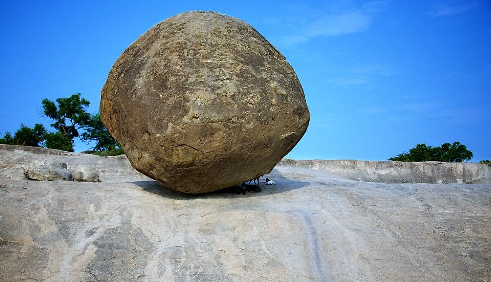 Krishna’s Butter Ball – A Balancing Rock at Mahabalipuram