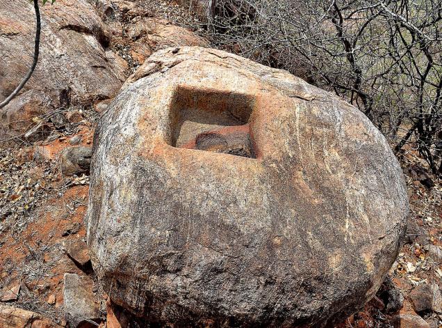 The Buddhist remains discovered from a hill top at Vaikunthapuram village in Amaravati region.